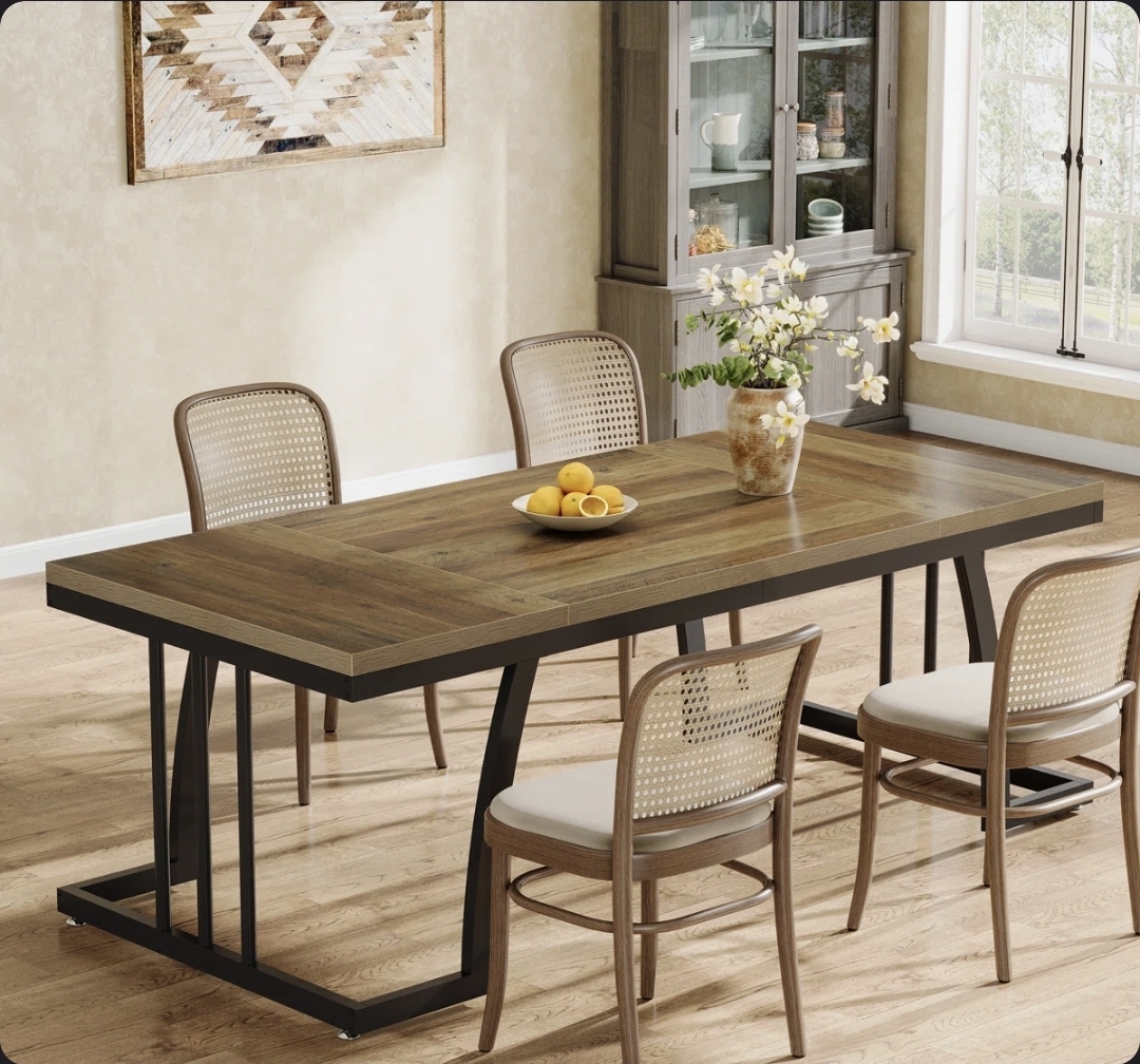 Oak & Aura's Rectangular 160Cm L x 80Cm W Dining Table with 4 chairs